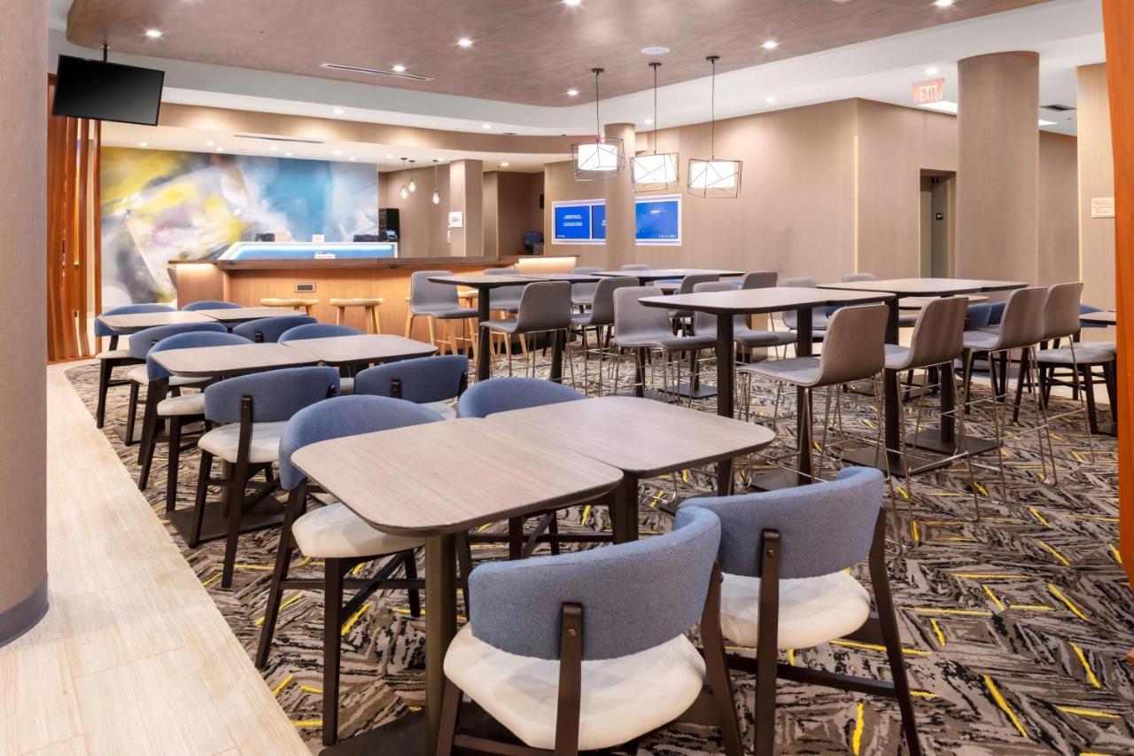 Springhill Suites Kansas City Airport Kültér fotó